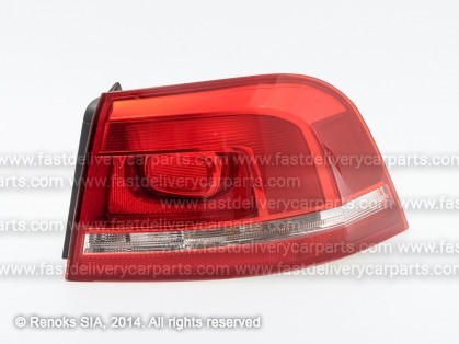 VW Passat 10->14 tail lamp VARIANT outer R with bulb holders ULO