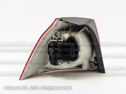 VW Golf 03->09 aizmugures lukturis HB stūris R bez patronām MARELLI