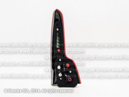 VV V50 04->07 tail lamp L MARELLI without fog light