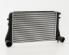 VW Golf 03->09 radiators interkūlera 1.4TSi/2.0TSi/1.9TDi/2.0TDi 617X406X32 RA96715