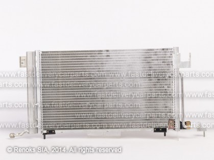 CT Berlingo 02->08 condenser 580X332X17 with integrated receiver dryer 1.1/1.4/1.8 SRLine