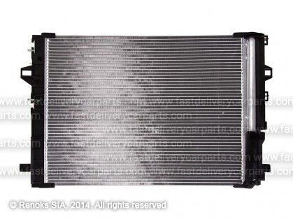 MB A W176 12->18 radiators KOND 650X455X16 ar iebūvētu sausinātāju 1.6/2.0/1.5D/1.8D/2.1D SRLine