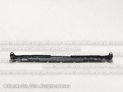 MB C W204 11->14 front panel center