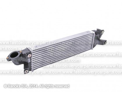 MT L200 15->19 intercooler 2.5D 575X175X50