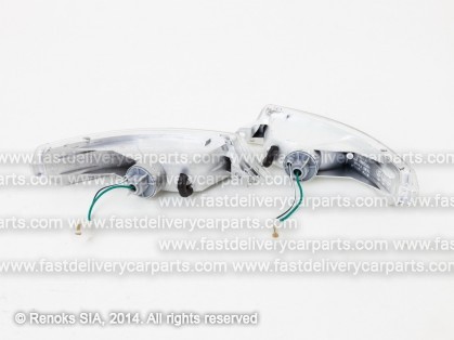 SB Impreza 93->96 pagrieziens bamperī līks balts komplekts E DEPO