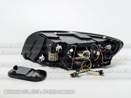 VV S40 03->07 head lamp R H7/HB3 black rim with motor DEPO