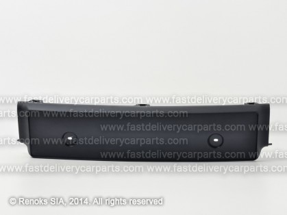 AD 100 91->94 bumper front moulding middle