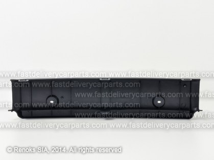 AD 100 91->94 bumper front moulding middle