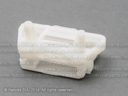 FD Focus 98->04 fastener for window regulator R C50852