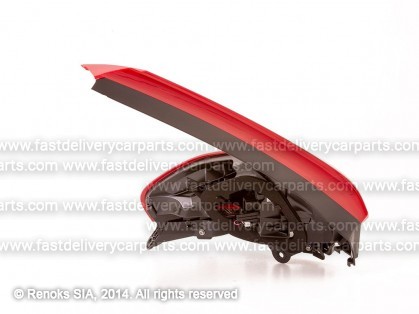 VV V40 12->19 tail lamp R with bulb holders LED MARELLI LLI381
