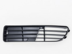 AD A4 95->99 bumper grille L