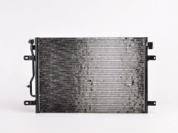 AD A4 01->04 condenser 610X405X16 without receiver dryer 1.6/1.8T/2.0/2.4/3.0/1.9D/2.5D OEM/OES VALEO