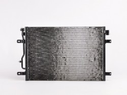 AD A4 01->04 condenser 610X410X16 without dryer 1.6/1.8T/2.0/2.4/3.0/1.9D/2.5D SRLine