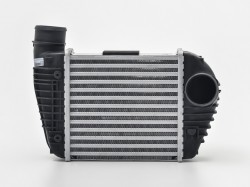 AD A6 04->08 intercooler 2.7TDi 202X200X74 labais