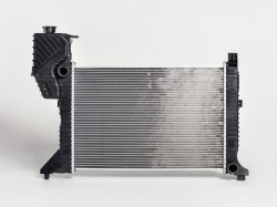 MB Sprinter 95->00 radiator 2.2/2.3D 570x400x23 RA62687