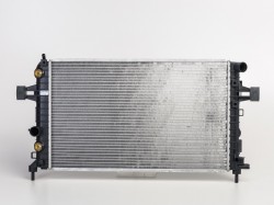 OP Astra 04->09 radiators 1.4/1.8 MAN/AUT +/-KOND 600X370X16 RA63027A