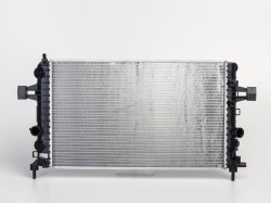 OP Astra 04->09 radiators 1.6 MAN/AUT +/-KOND 600X370X18 RA63028A