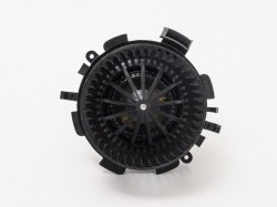RN Master 04->10 ventilators salona +/-KOND 131mm 300W 2pins