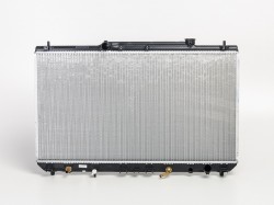 TT Camry 96->98 radiators 2.2i AUT +/-KOND 750X400X16 RA64699 tips DENSO, KOYO