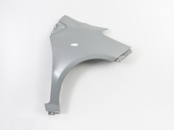 TT Yaris 09->11 spārns R ar pagrieziena caurumu