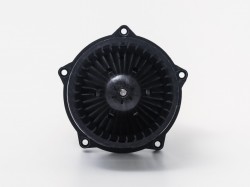 VW Transporter 90->03 ventilators salona 120mm 70W 3500rpm papildus apsilde
