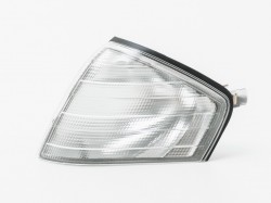 MB SL R129 89->01 поворотник белый L 93->01 с цоколем TYC
