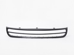 VW Beetle 98->05 grille frame in bumper
