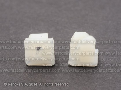 MT ligzda skrūvei 4.8MM plastmasas MS480002