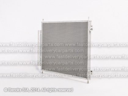 HN CRV 06->09 radiators KOND 705X370X17 ar iebūvētu sausinātāju 2.0/2.4/2.2D SRLine