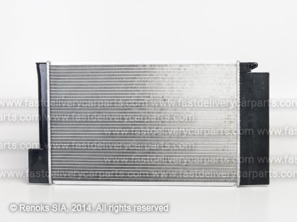 TT Auris 07->10 radiators 1.6/1.8 AUT +/-KOND 600x370x16 RA64692
