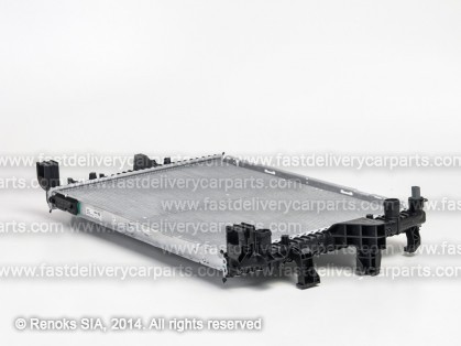 VW Transporter 03->09 radiators 2.0/1.9TDi MAN +/-KOND 710x470x24 RA65282