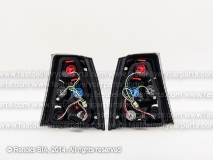 VW Golf 98->03 aizmugures VARIANT tumšs komplekts E